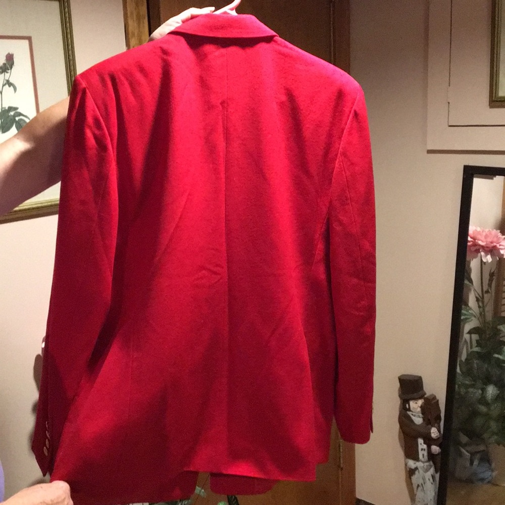 Jacket - Picture 2 of 9